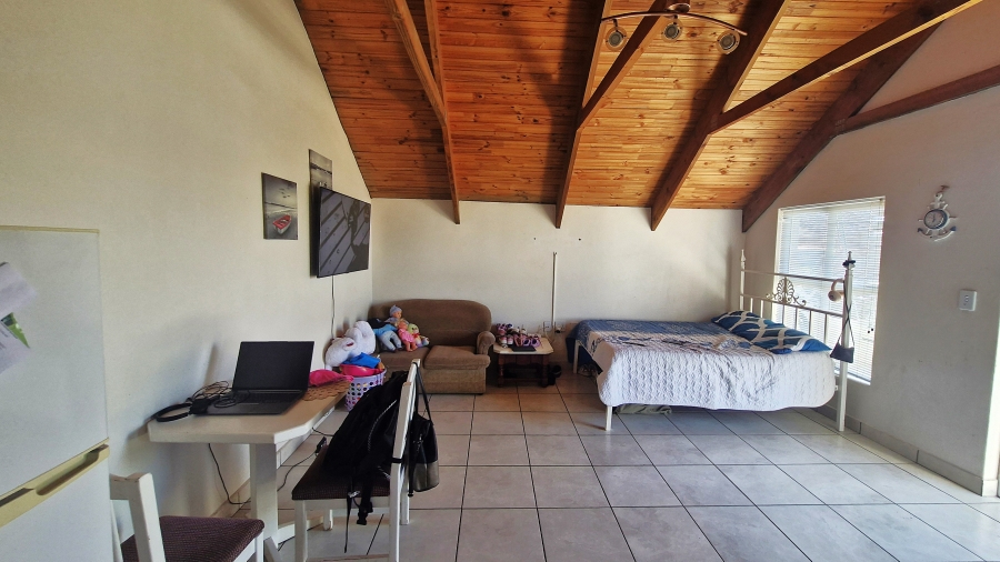 5 Bedroom Property for Sale in Laguna Sands Western Cape